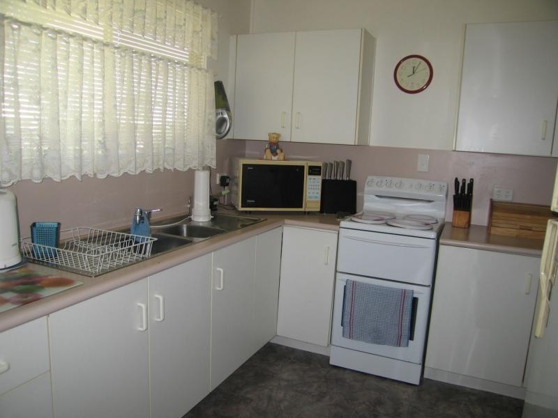 23 Gum Street, Blackwater QLD 4717