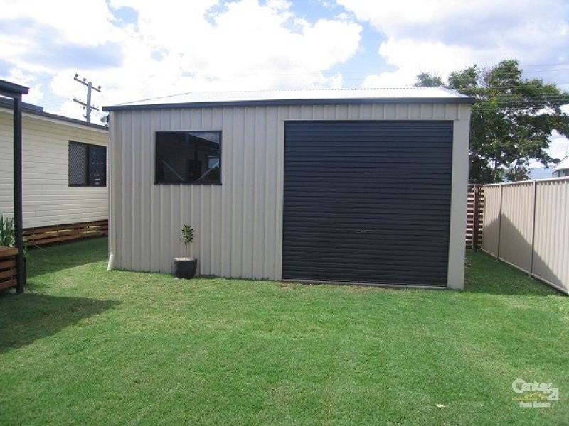 19 Blackbutt Street, Blackwater QLD 4717