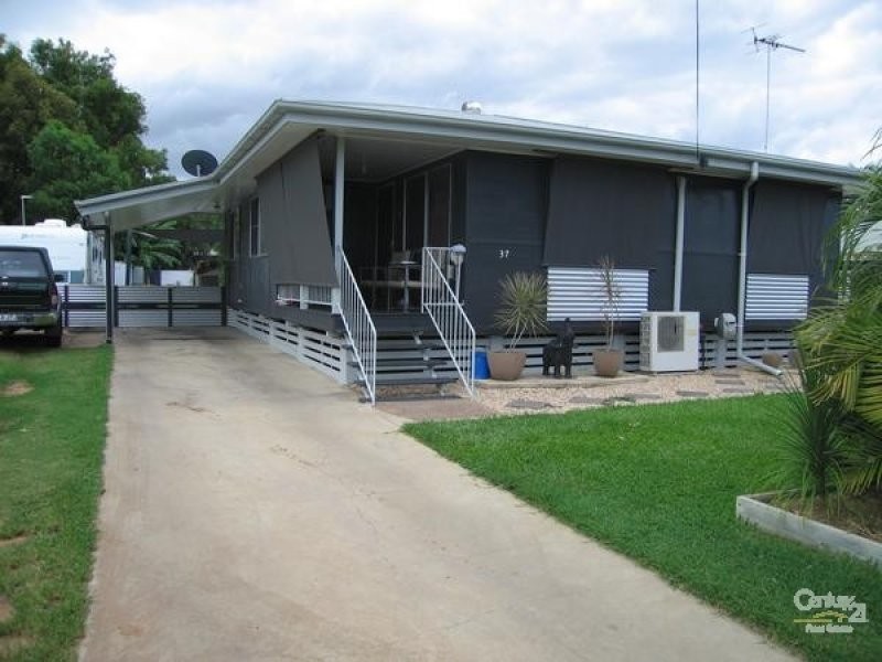 37 Bendee Street, Blackwater QLD 4717