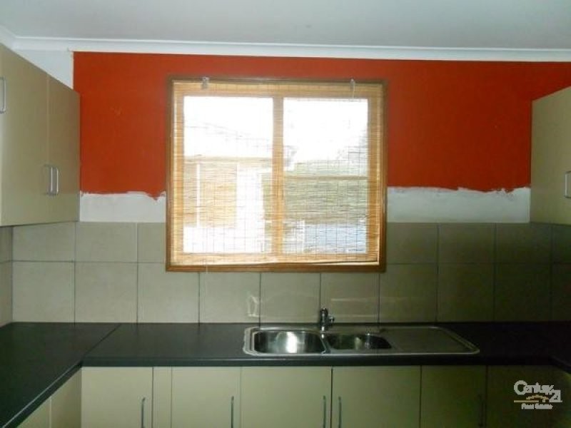 3 Fig Street, Blackwater QLD 4717