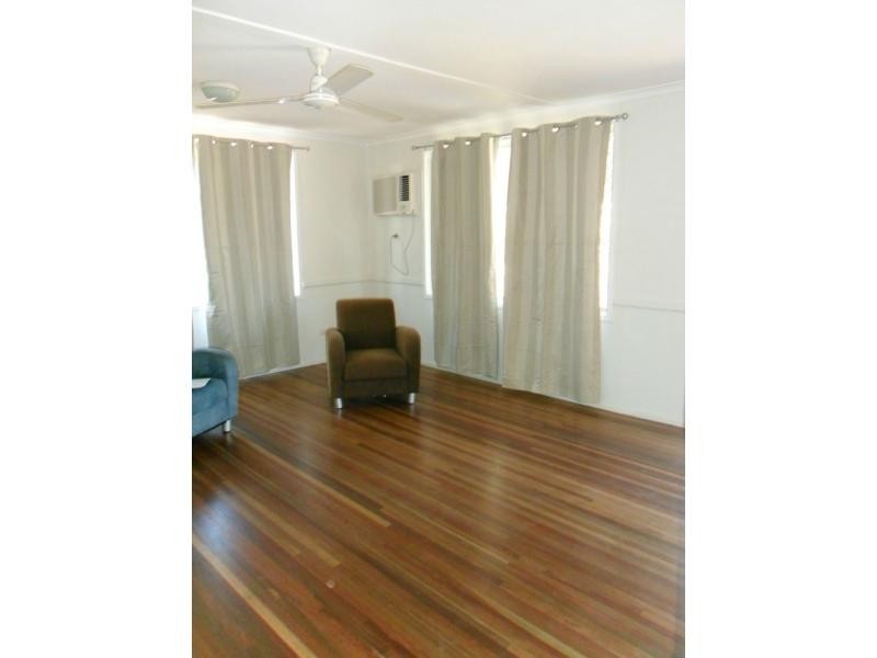 16 Gum Street, Blackwater QLD 4717