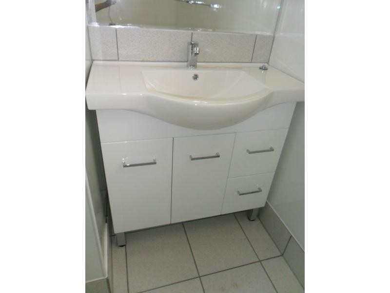 16 Gum Street, Blackwater QLD 4717