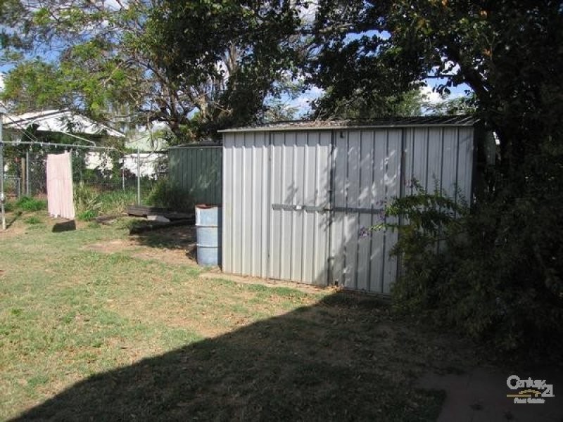 37 Littlefield Street, Blackwater QLD 4717