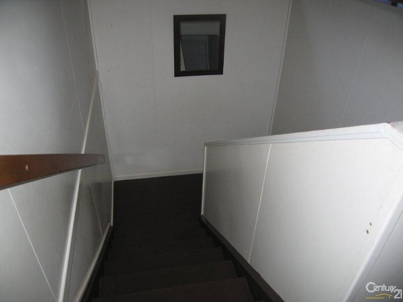 27 Hunter Street, Blackwater QLD 4717