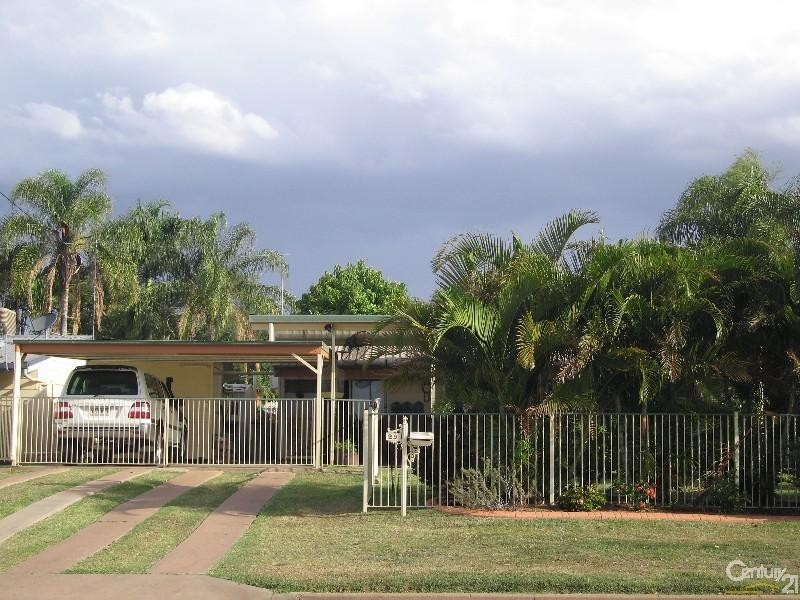 29 Hunter Street, Blackwater QLD 4717