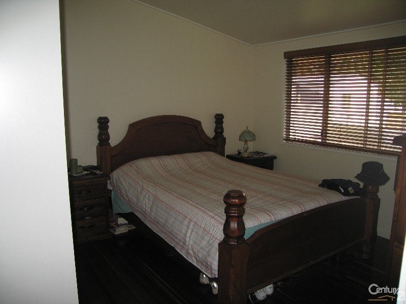 29 Hunter Street, Blackwater QLD 4717