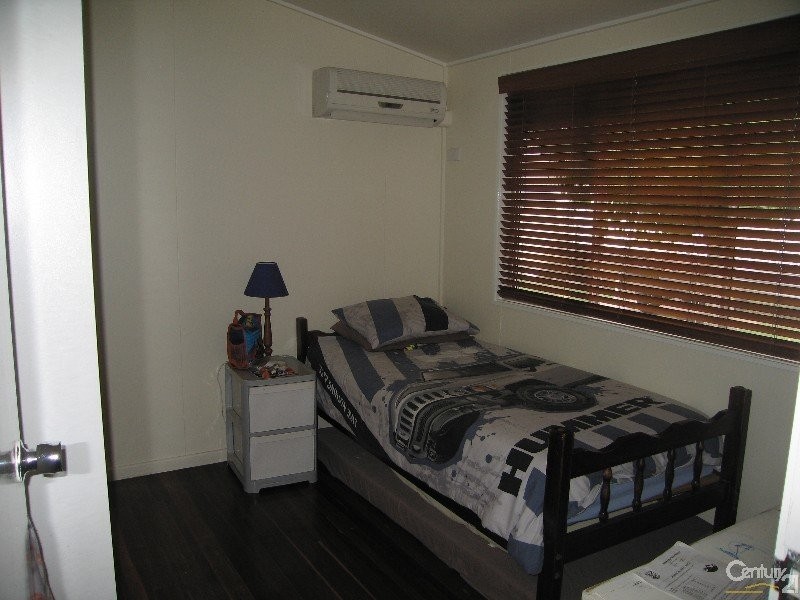 29 Hunter Street, Blackwater QLD 4717