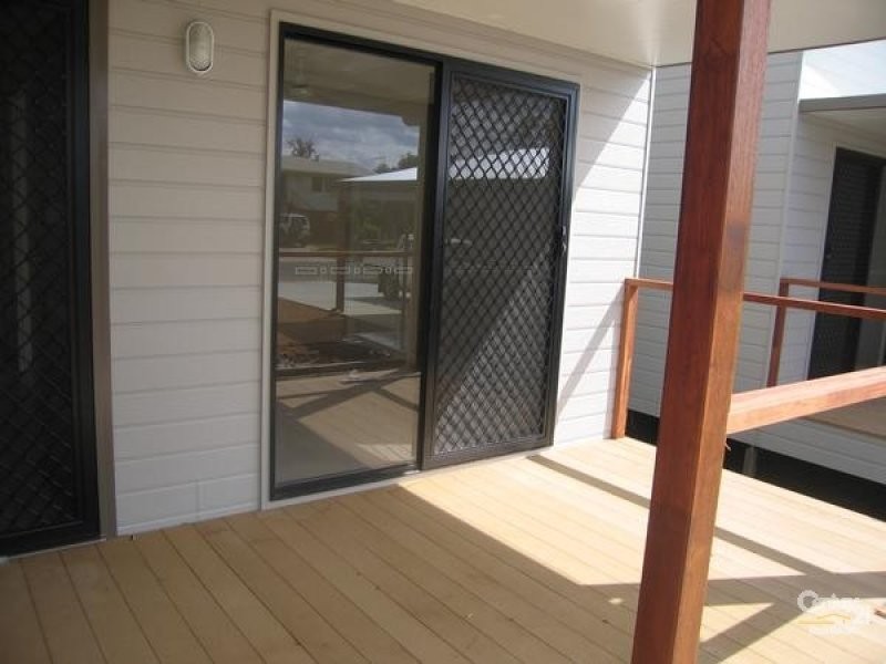 65B Stower Street, Blackwater QLD 4717
