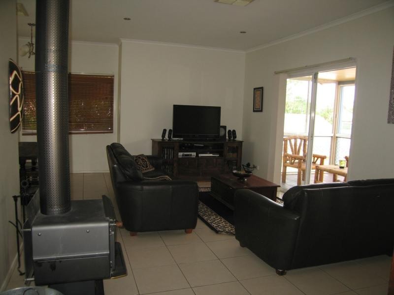 43 Campbell Street, Emerald QLD 4720