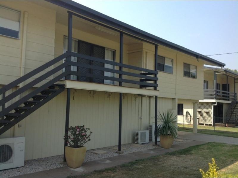 75 Retro Street, Emerald QLD 4720