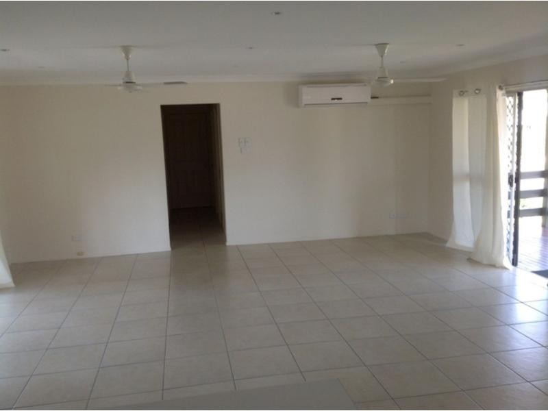 75 Retro Street, Emerald QLD 4720