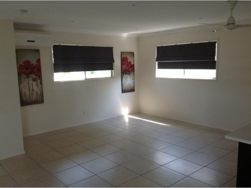 75 Retro Street, Emerald QLD 4720