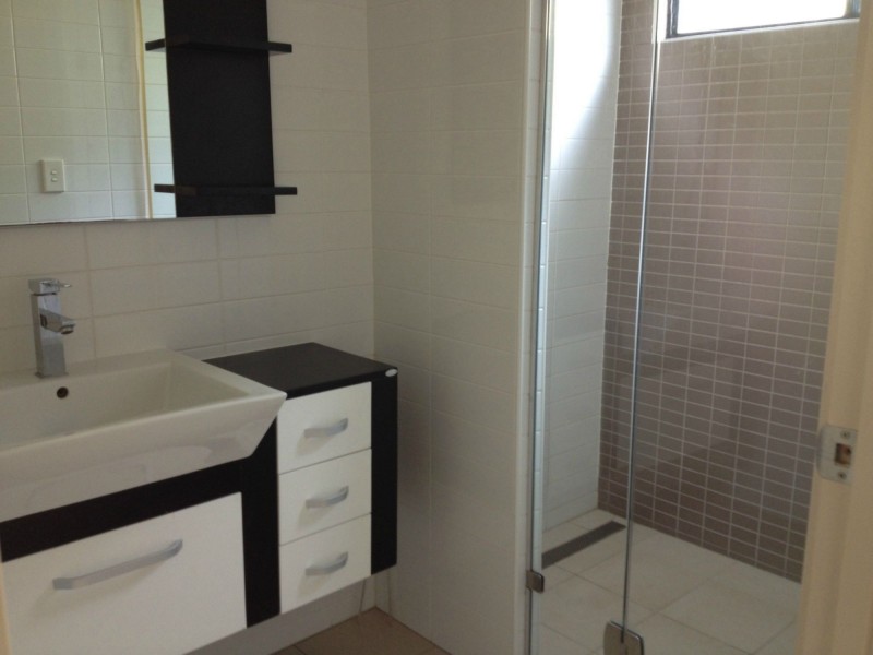 6 Cherry Street, Blackwater QLD 4717