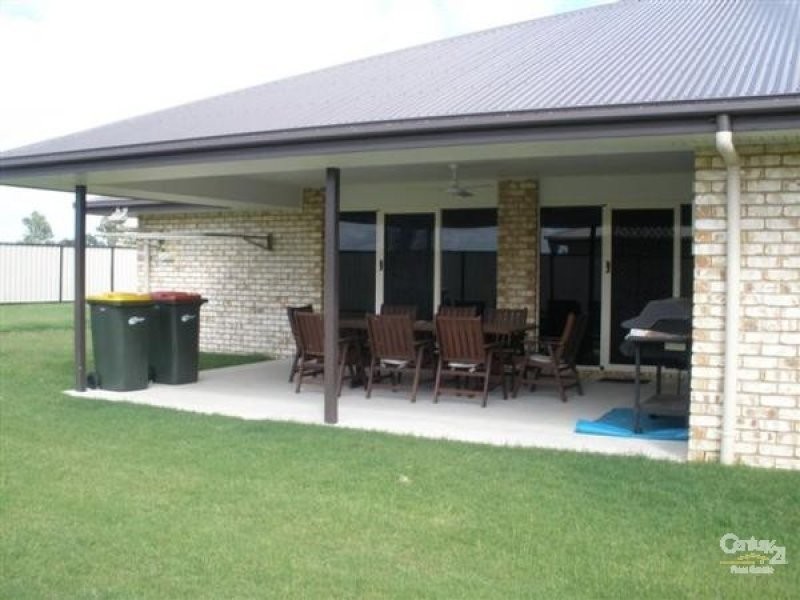 45 Hibiscus Street, Blackwater QLD 4717