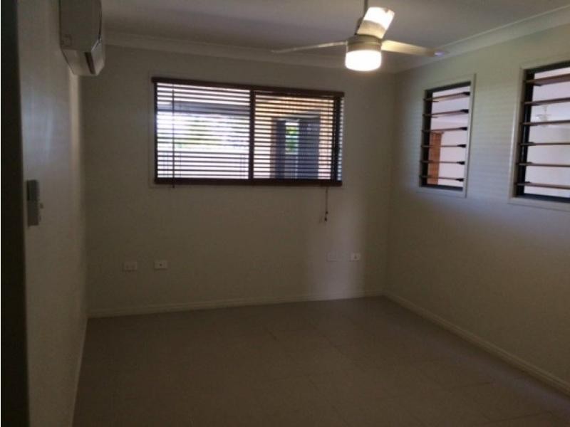 56 Gladstone Street, Emerald QLD 4720