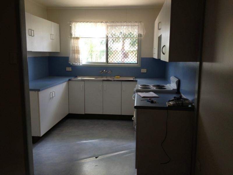 16 Boonery Street, Blackwater QLD 4717