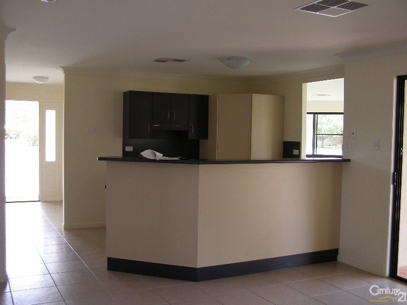 103 Bauman Way, Blackwater QLD 4717