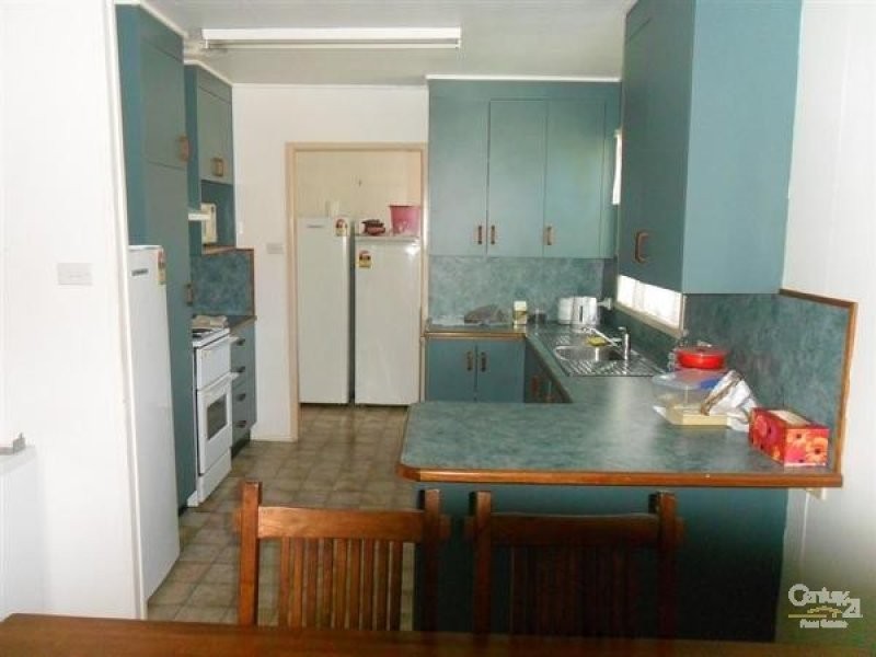 44 Littlefield Street, Blackwater QLD 4717