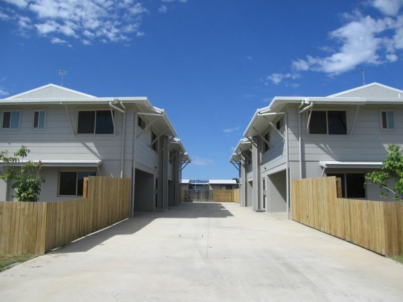 6/28 Blain Street, Blackwater QLD 4717