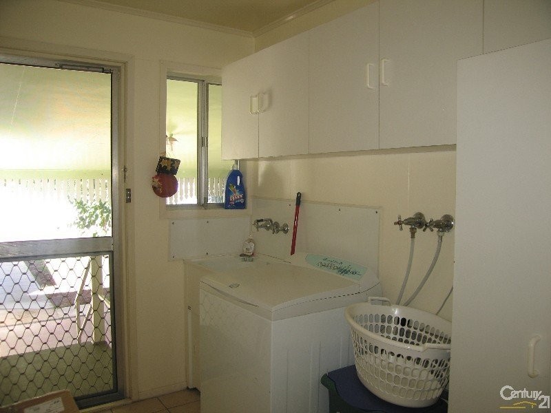 16 Myall Street, Blackwater QLD 4717