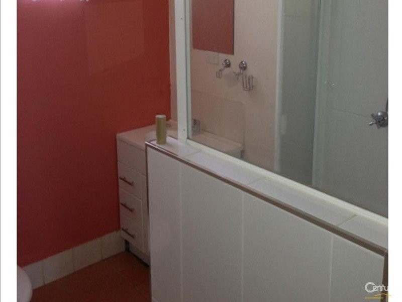 Unit 1/53 Dundas Street, Emerald QLD 4720