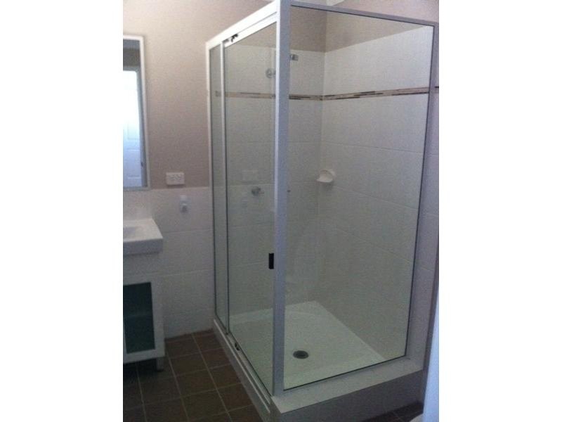 Unit 1/40 Mayfair Drive, Emerald QLD 4720