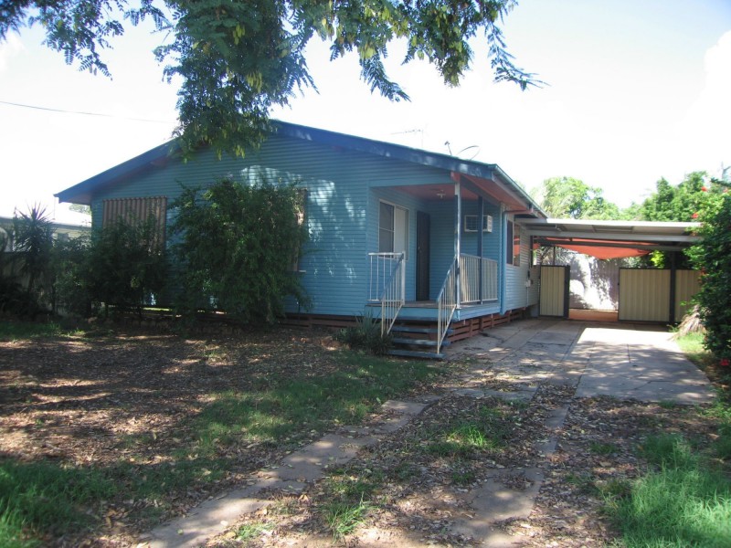 9 Gum Street, Blackwater QLD 4717
