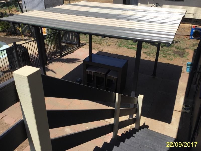 8 Columba St, Blackwater QLD 4717