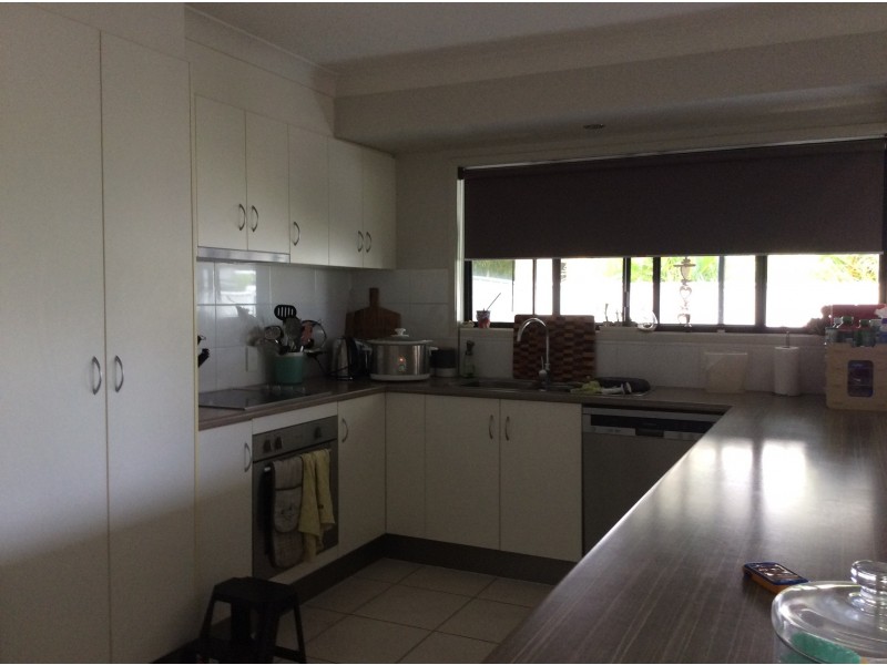 18 Mitchell St, Emerald QLD 4720