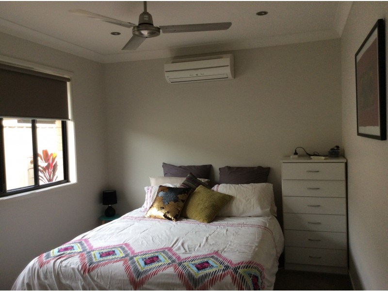 18 Mitchell St, Emerald QLD 4720