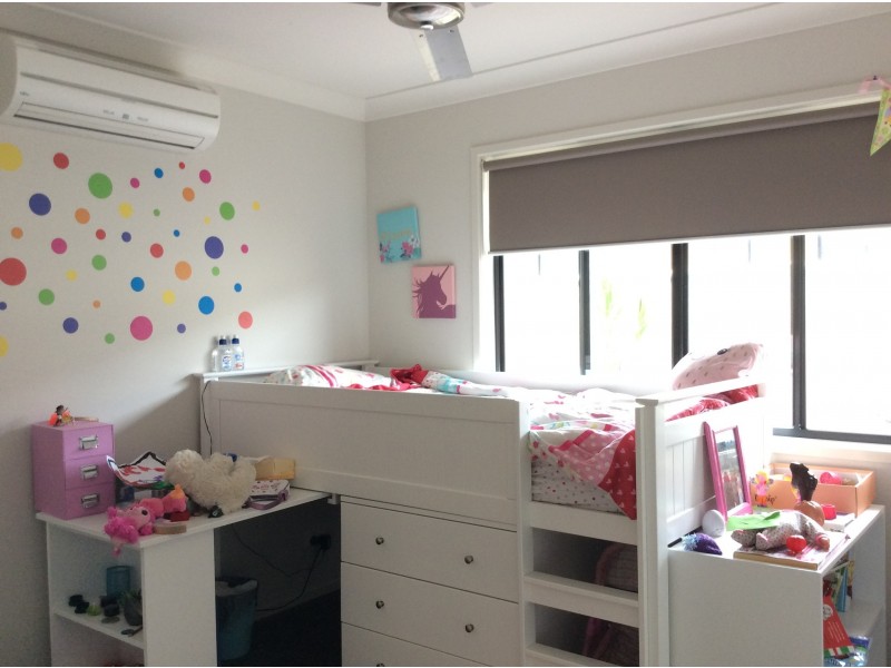 18 Mitchell St, Emerald QLD 4720