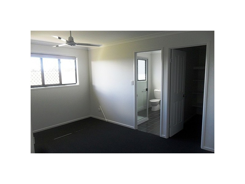 4/15 Whitney St, Emerald QLD 4720