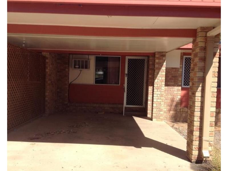 11 Cypress Dr, Emerald QLD 4720