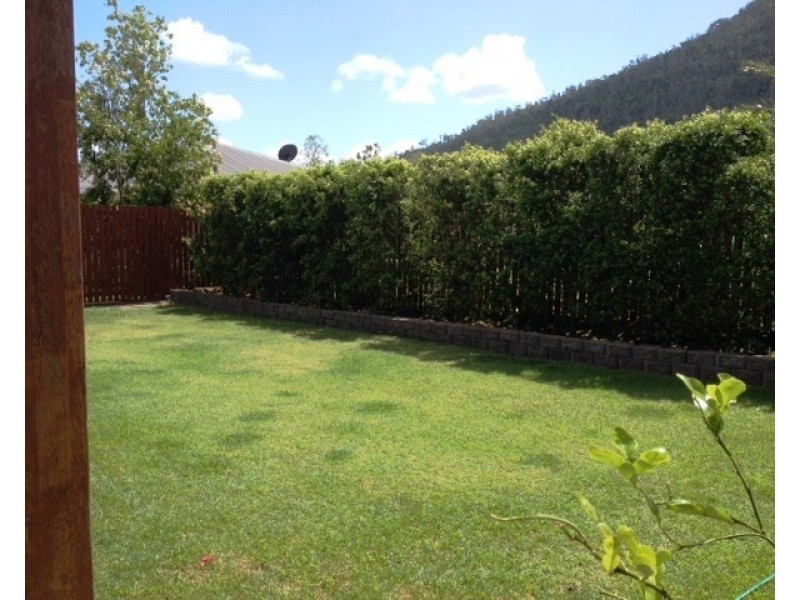 67 Parker Rd, Cannonvale QLD 4802