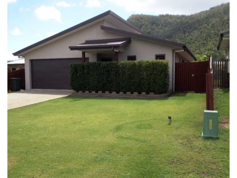 67 Parker Rd, Cannonvale QLD 4802