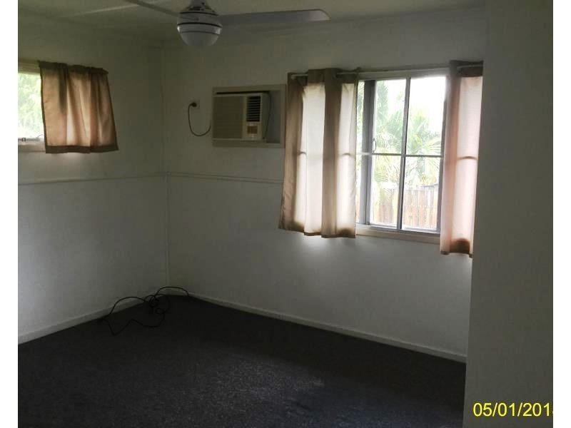 15 Seeman St, Blackwater QLD 4717