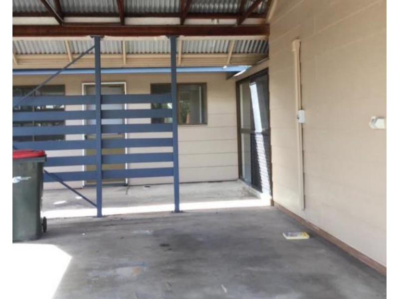 20 Walsh Ave, Blackwater QLD 4717