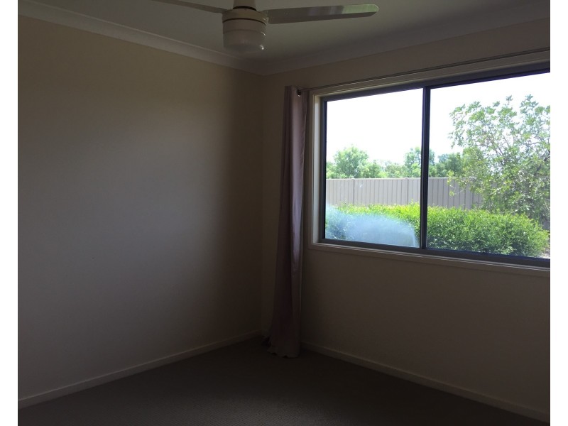 18/21 Rivergum Dr, Emerald QLD 4720