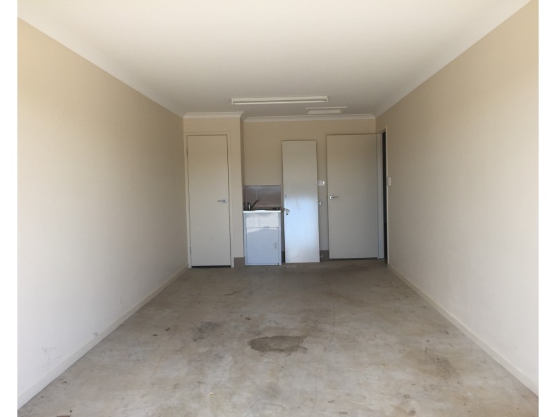 18/21 Rivergum Dr, Emerald QLD 4720