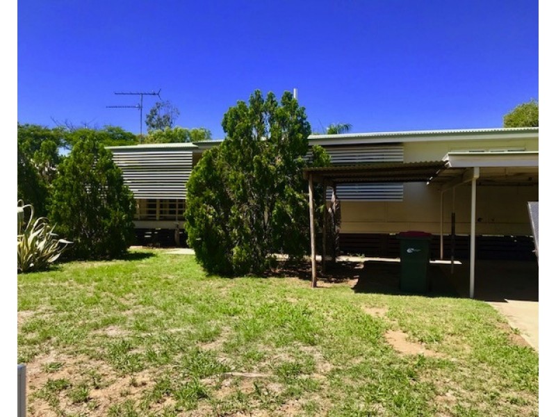 26 Seeman St, Blackwater QLD 4717