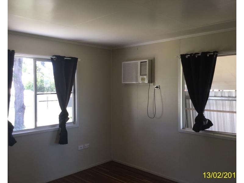 24 Bendee Cres, Blackwater QLD 4717