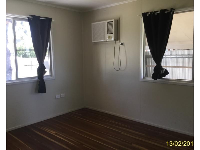 24 Bendee Cres, Blackwater QLD 4717