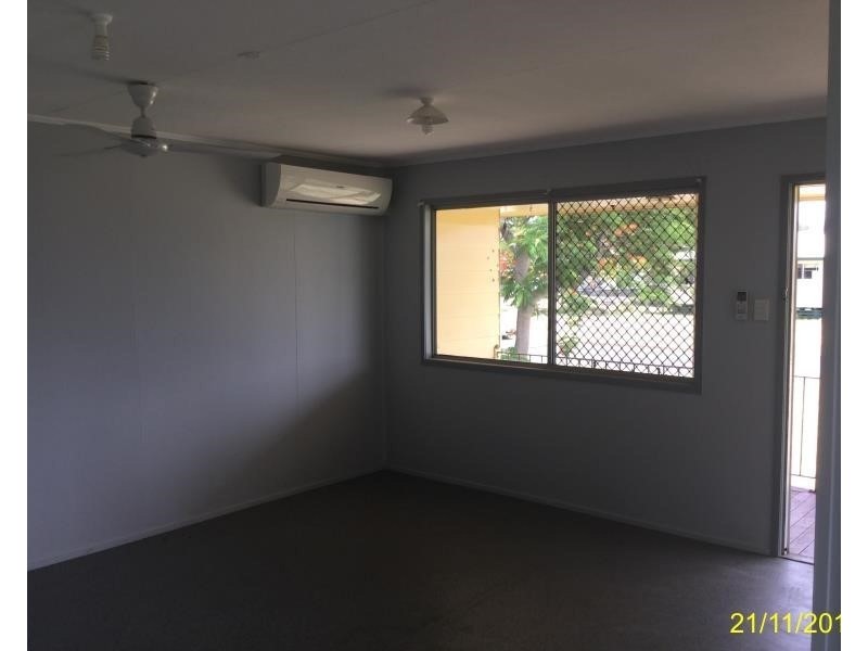 52 Myall St, Blackwater QLD 4717