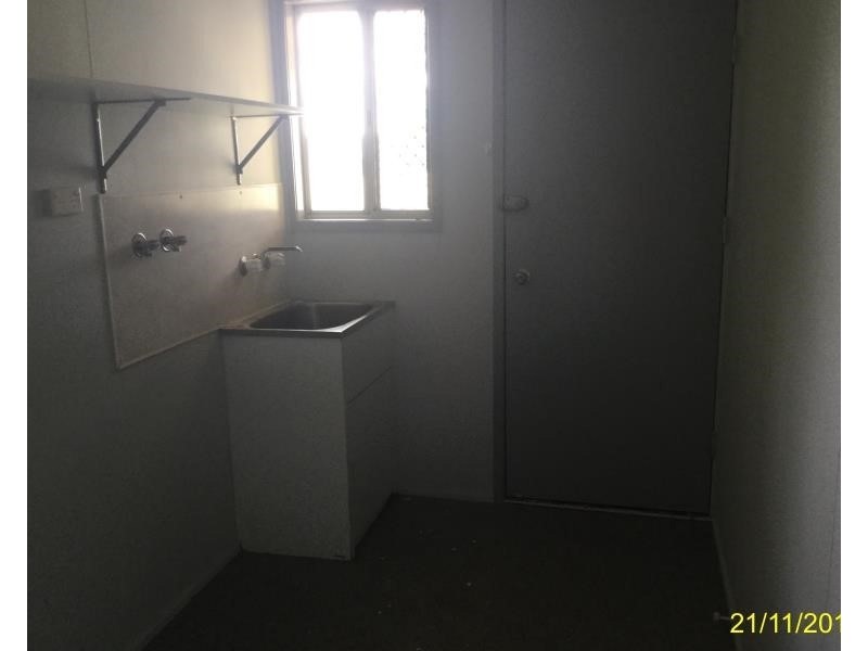 52 Myall St, Blackwater QLD 4717