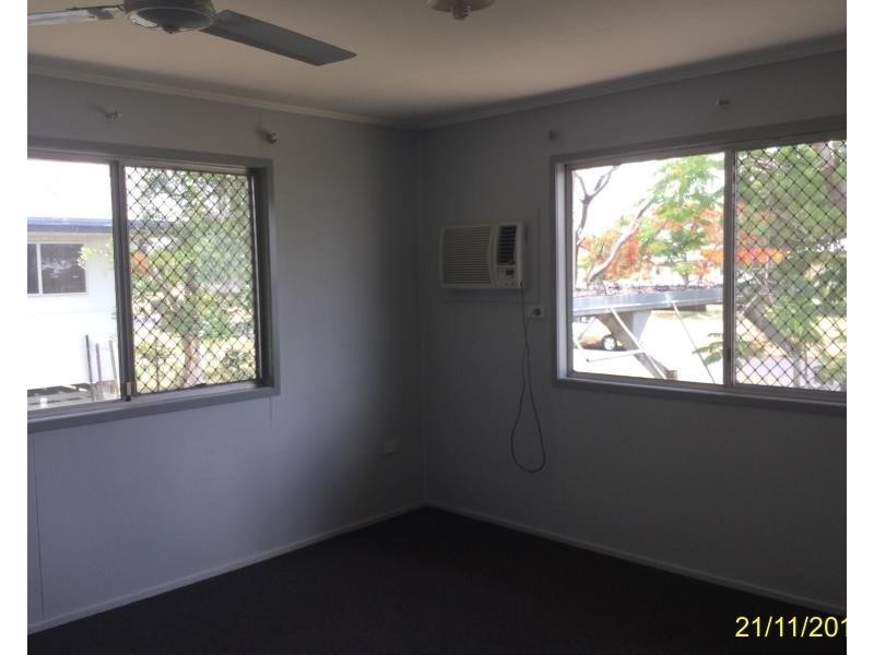 52 Myall St, Blackwater QLD 4717