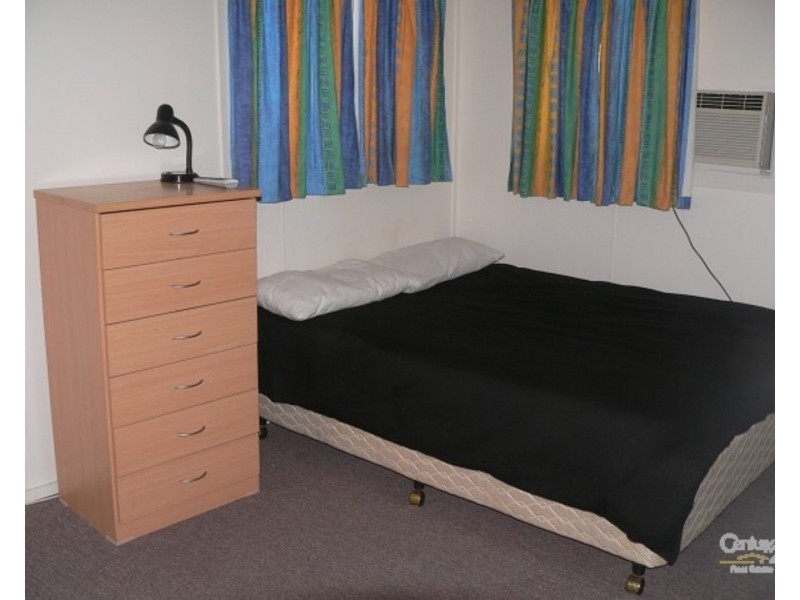 3 Campbell St, Emerald QLD 4720