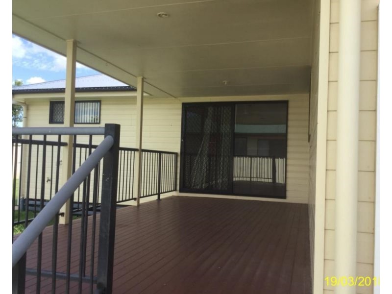 9 Boonery St, Blackwater QLD 4717
