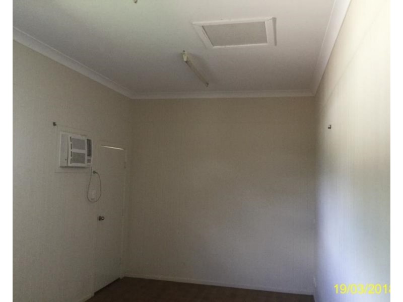 9 Boonery St, Blackwater QLD 4717