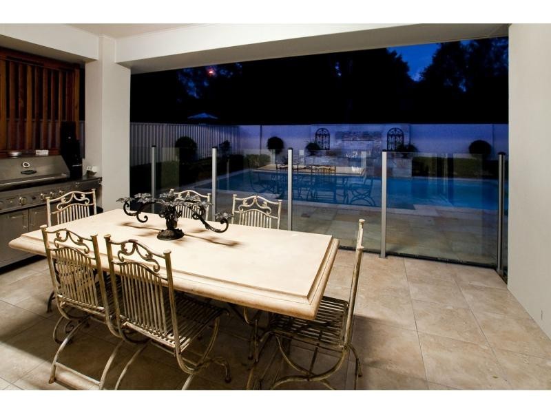 1 Skandia Court, Newport QLD 4020