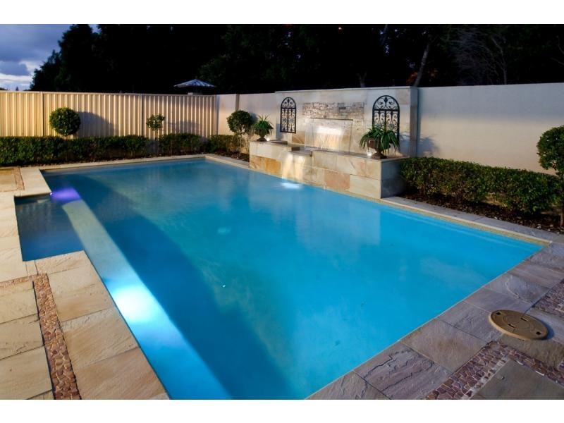 1 Skandia Court, Newport QLD 4020